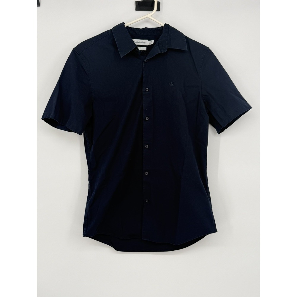 Calvin Klein Men's Blue Short Sleeve Button Down Small